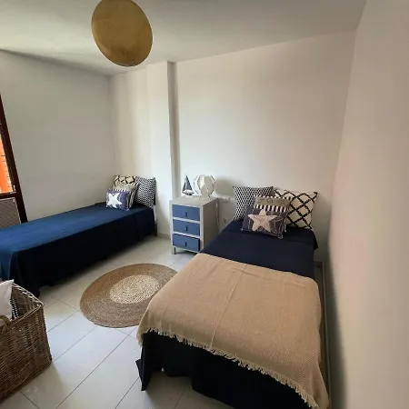 Welcome To The Beach. Royal Plaza Apartment El Médano